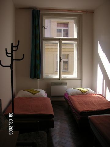 Bell * Praag
